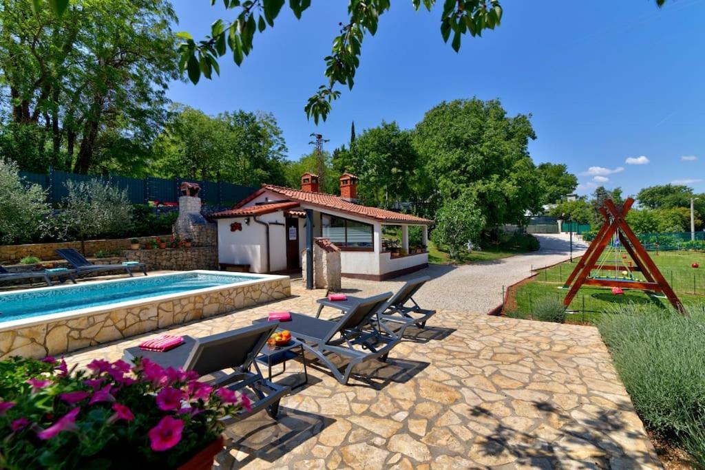 Piccola Casa - A Little Paradise Kršan Exteriör bild